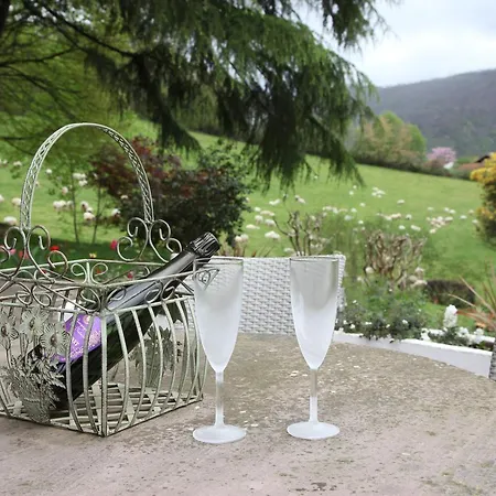 Bed & Breakfast Gure Lana